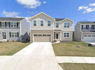 212 Skyway Dr, Springfield, OH 45505