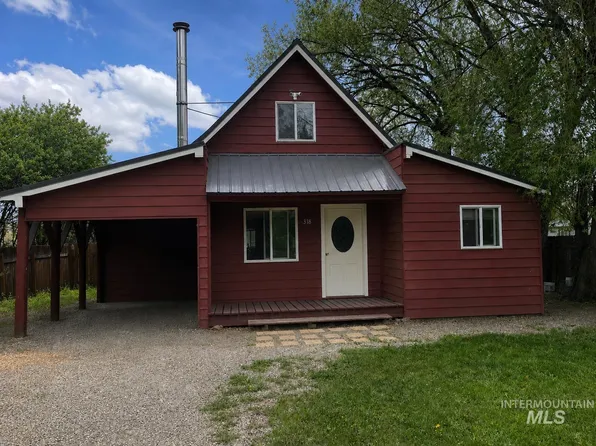 318 E Camas Ave, Fairfield, ID 83327