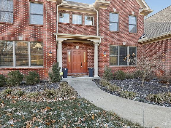 2nd image of 1342 Wexford Ln