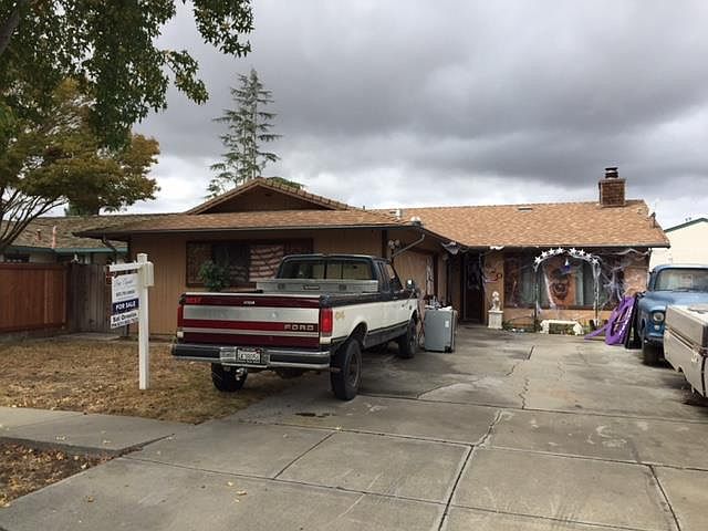 1st image of 620 El Toro Dr