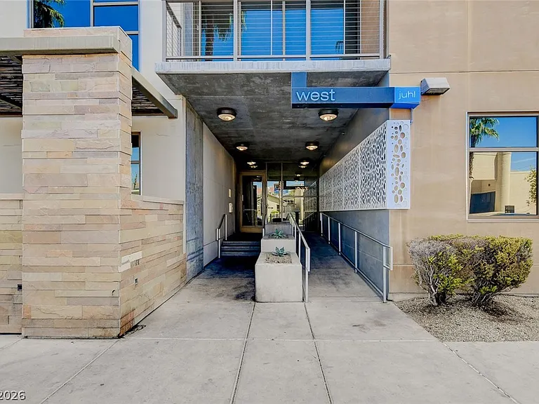 353 E Bonneville Ave #569 — Photo 41
