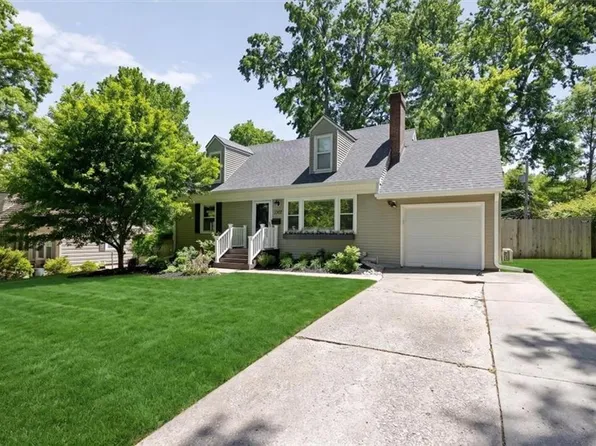 2507 W 79th Ter, Prairie Village, KS 66208