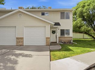 3122 S Buena Verde Ln, Magna, UT 84044