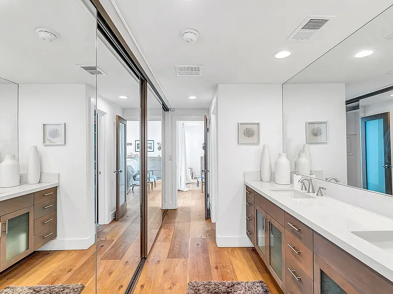 1025 Ocean Avenue — Photo 62