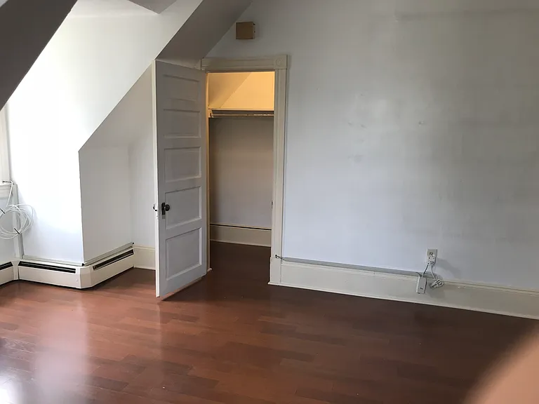 901 Berkeley Ave #6 — Photo 4