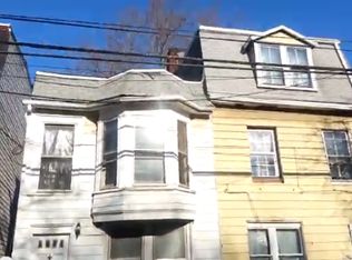 135 E College Ave, York, PA 17401