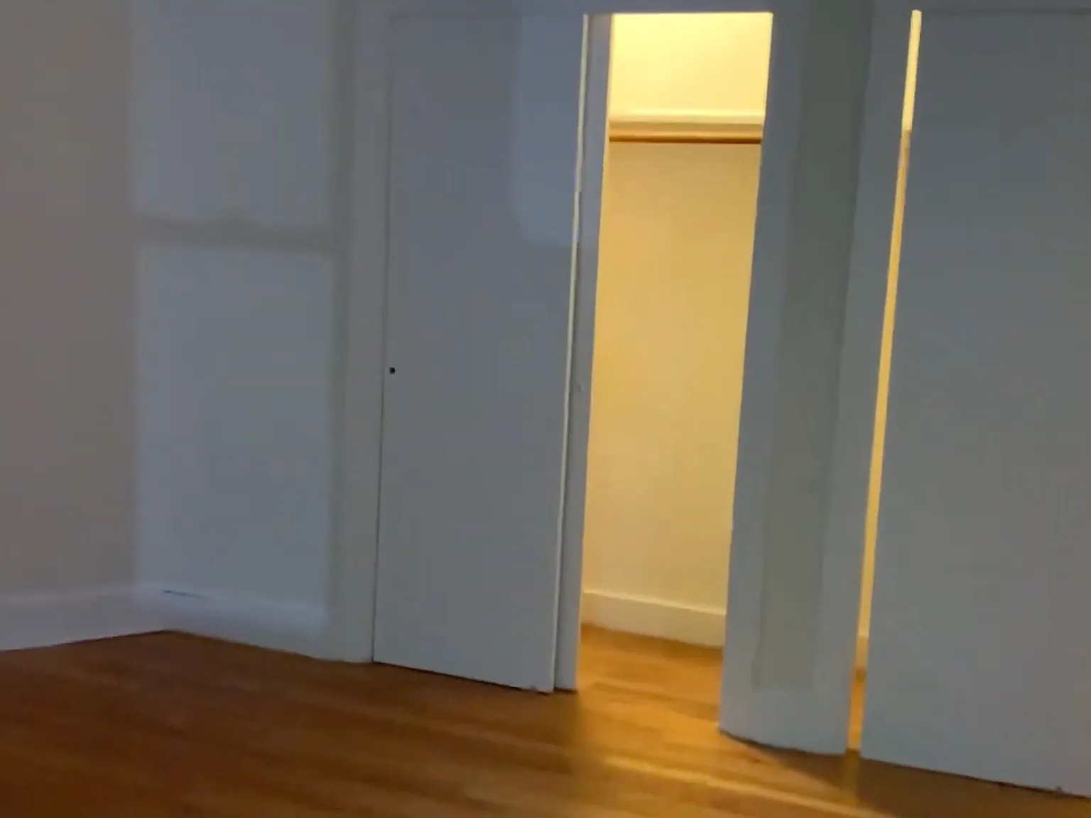 2 bed, 9999 sqft, $3,025 — Photo 3