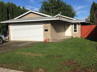 9261 SE Harrison St, Portland, OR