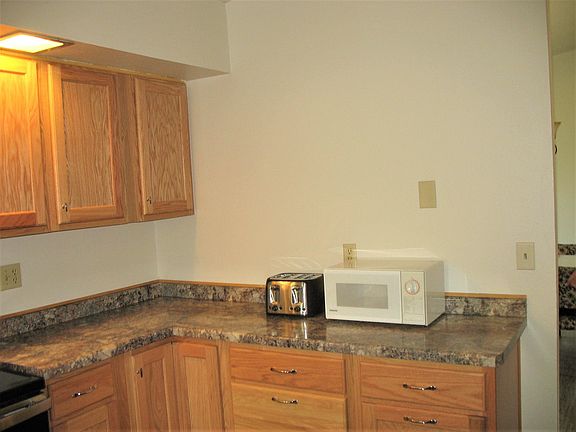 5th image of 2145 Terrebonne Dr