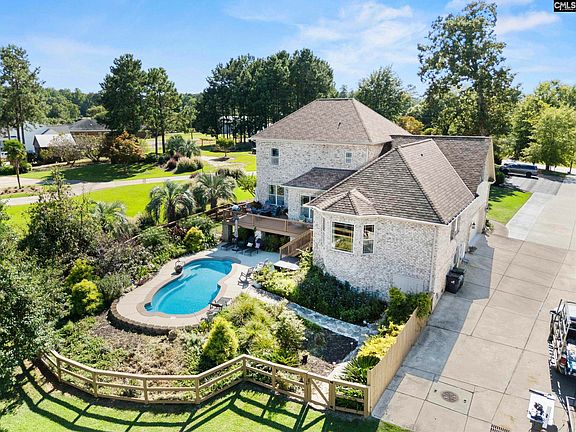 3rd image of 1240 Brady Porth Rd