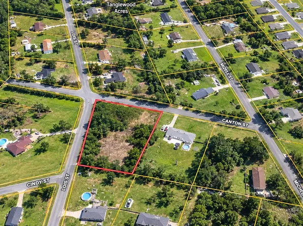 4826 Lori St, Valdosta, GA 31605
