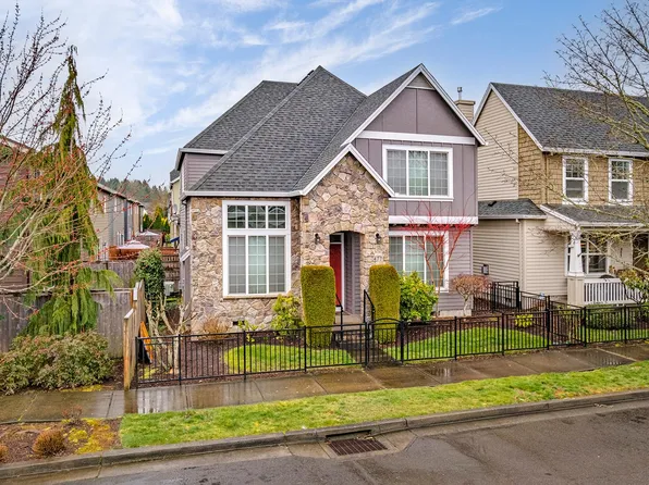 477 NE 62nd Ave, Hillsboro, OR 97124