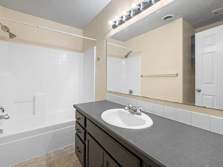 3685 S Creekwood Way — Photo 17