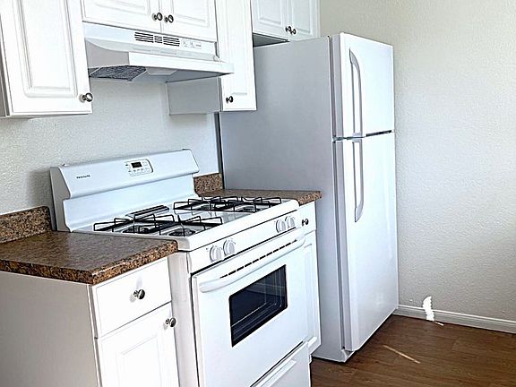 5th image of 214 W 13th Ave #1626