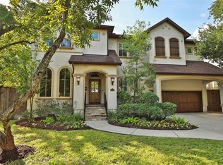 5555 Little Lake St, Bellaire, TX 77401