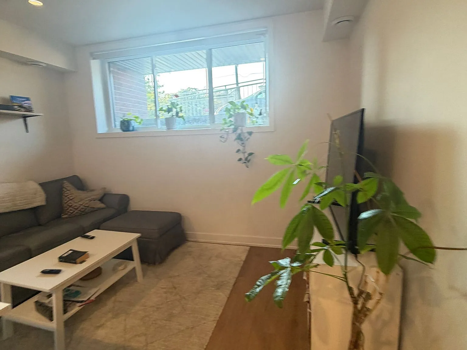 2 bed, $1,998 — Photo 3