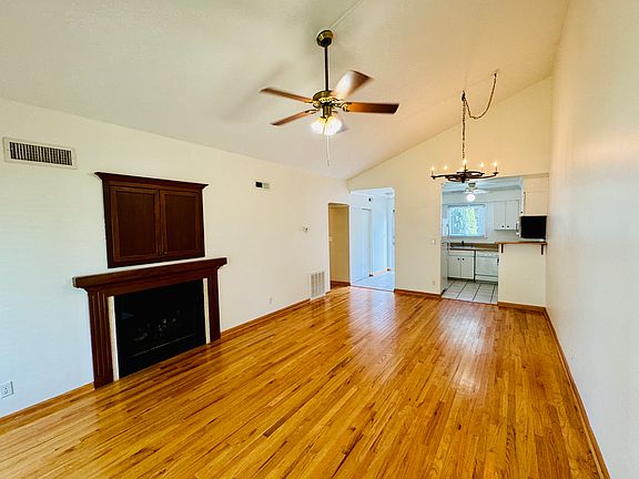 2nd image of 1900 Richard Jones Rd APT G4