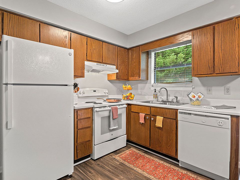 1st image of 855 King Arthur Dr #10-4637