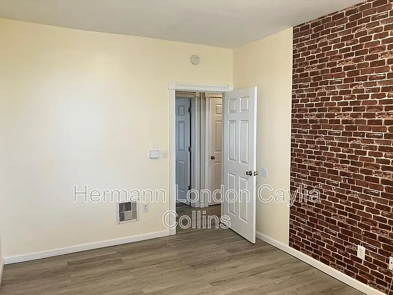 4920 Wise Ave #1F — Photo 12