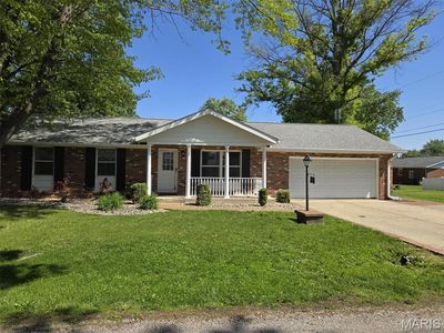 301 Redwood Dr, Aviston, IL, 62216