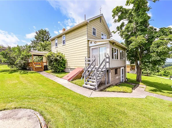 406 McClerge Ave, Herminie, PA 15637