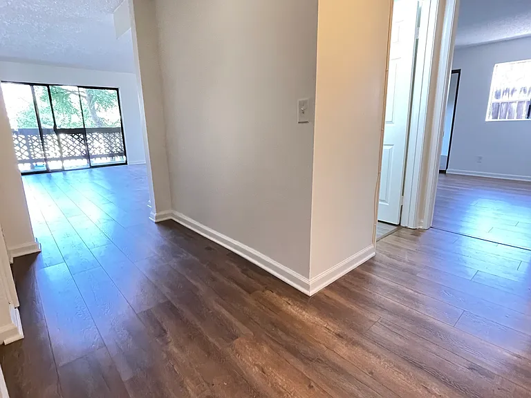 2425 Canada Blvd #102 — Photo 14