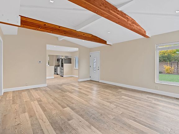 5th image of 1543 Estee Ave