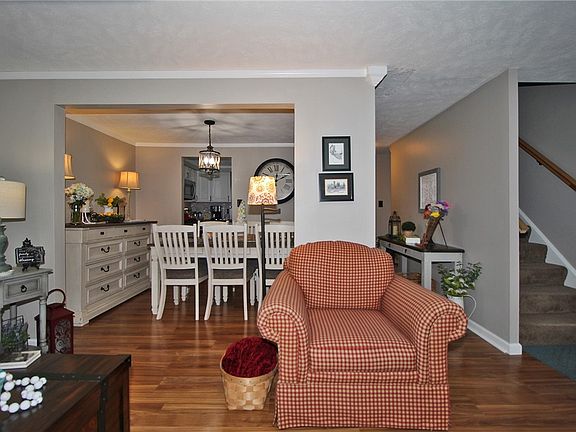 2nd image of 2843 Dolores Dr