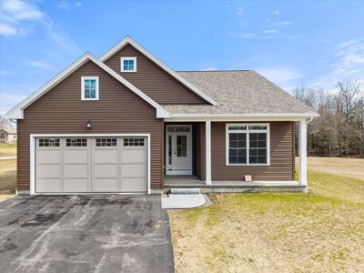 5 Donegal Drive, Bangor, ME, 04401