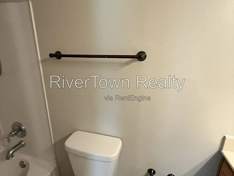 10570 Pecan View Dr — Photo 18