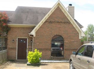 5997 Cedarcrest Ct, Memphis, TN 38141