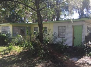1122 S Delaware Ave, Deland, FL 32720