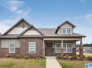 7714 Timber Leaf Ln, Bessemer, AL 35022
