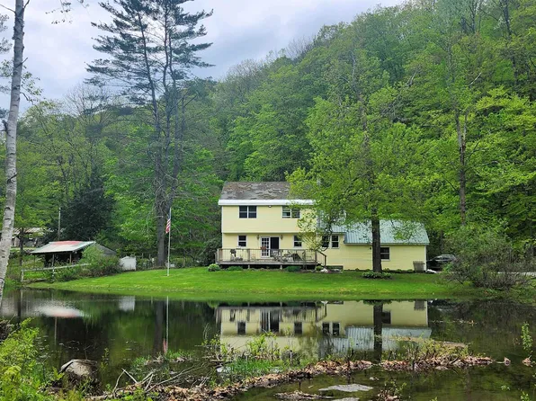 996 Cavendish Gulf Road, Cavendish, VT 05142