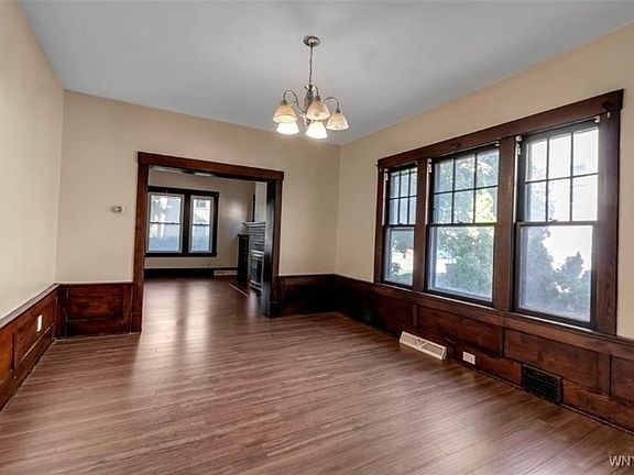 5th image of 137 Southside Pkwy #1
