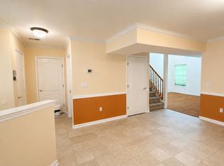 13 Amy Dr, North Brunswick, NJ 08902