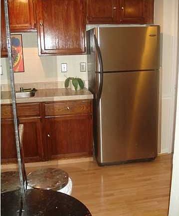 2nd image of 210 Donard Park Ave