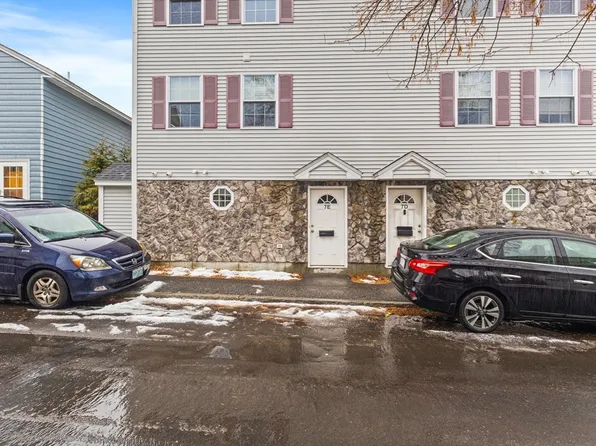 7 Butler Ave #5, Lowell, MA 01852