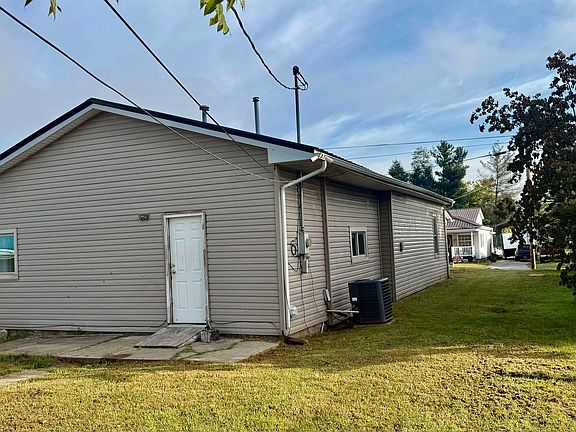 3rd image of 1416 Prospect Ave