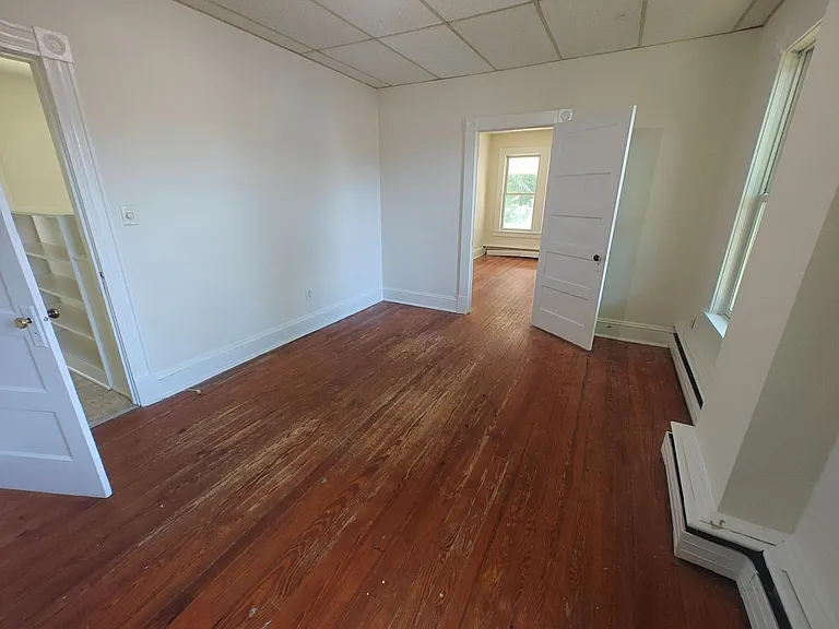 1020 Salisbury Dr — Photo 10