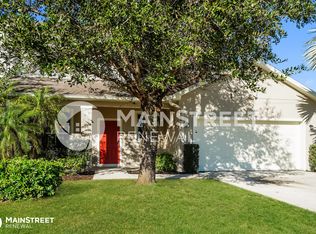 908 Countess Ave, Lehigh Acres, FL 33974