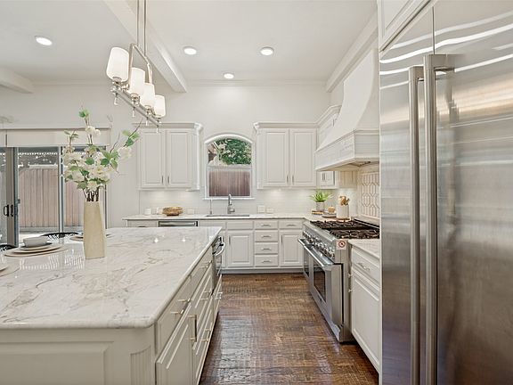 5th image of 5764 Quebec Ln