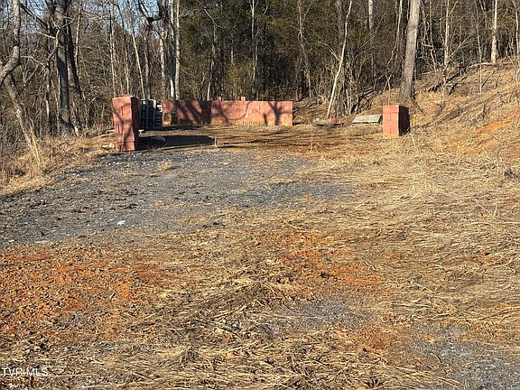 3rd image of 4145 Cooks Landing Rd