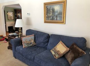 1118 Harvard Rd, Grosse Pointe Park, MI 48230