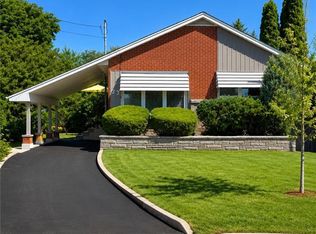 23 Percy Ct, Hamilton, ON L8T 1W7