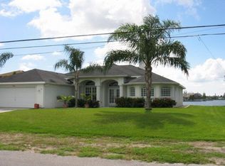 936 SW 4th Pl, Cape Coral, FL 33991