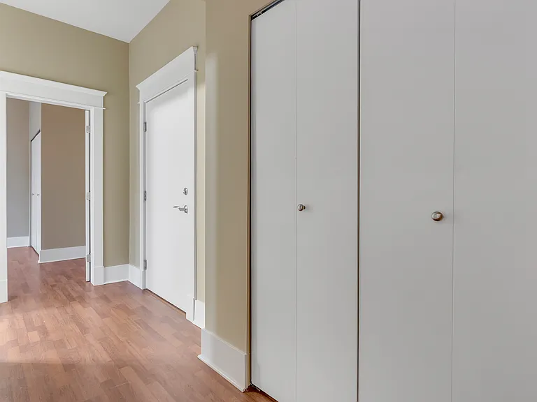 4120 Main St #201 — Photo 18