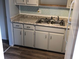 3885 Lawrenceburg Rd APT 18, Frankfort, KY 40601