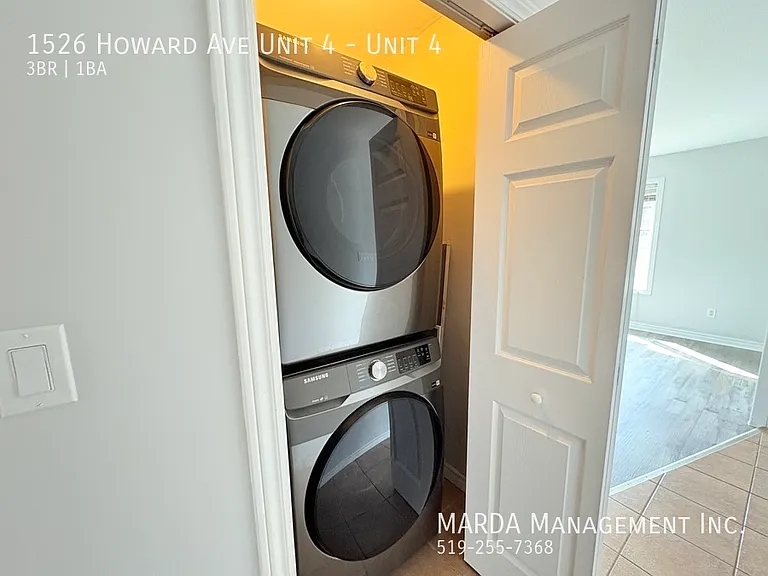 1526 Howard Ave #4 — Photo 9