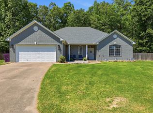 1708 Pleasant Pointe Cir, Bryant, AR 72022